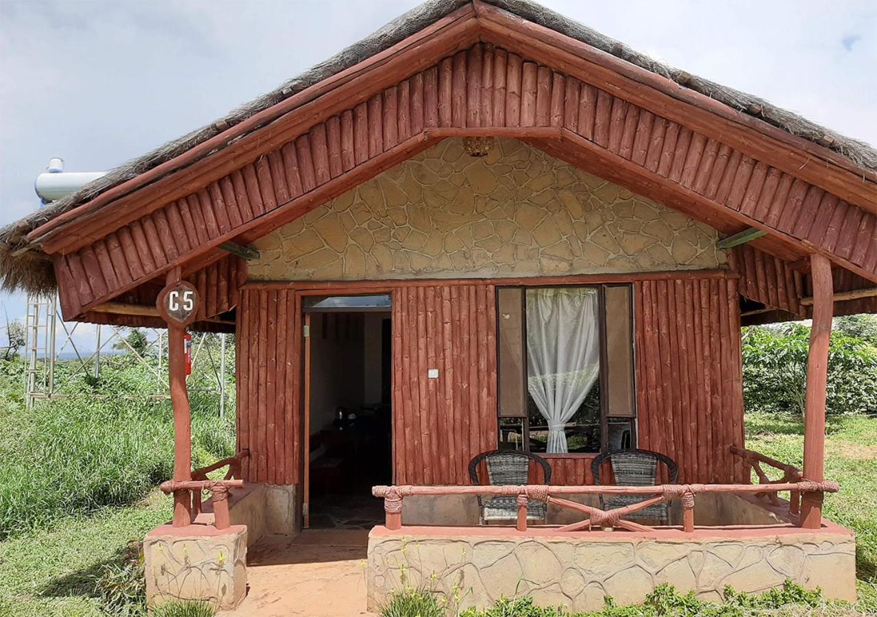 Aa Lodge Амбосели Екстериор снимка