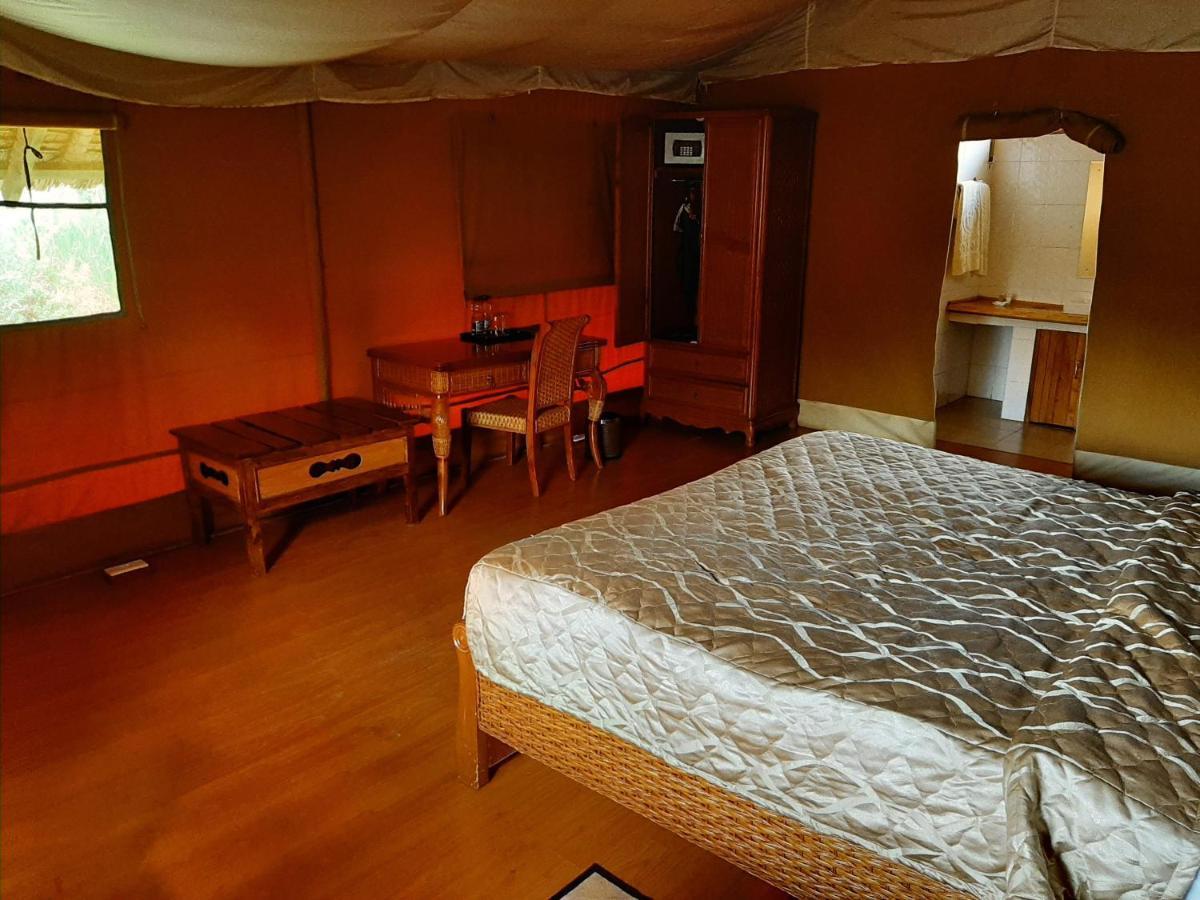 Aa Lodge Амбосели Екстериор снимка