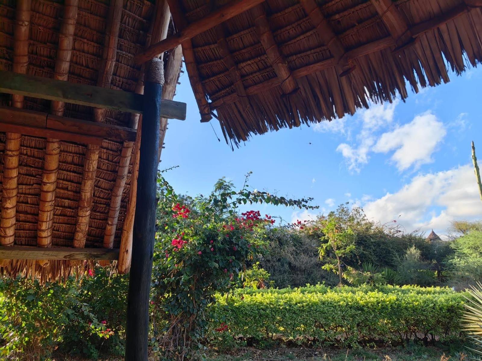 Aa Lodge Амбосели Екстериор снимка