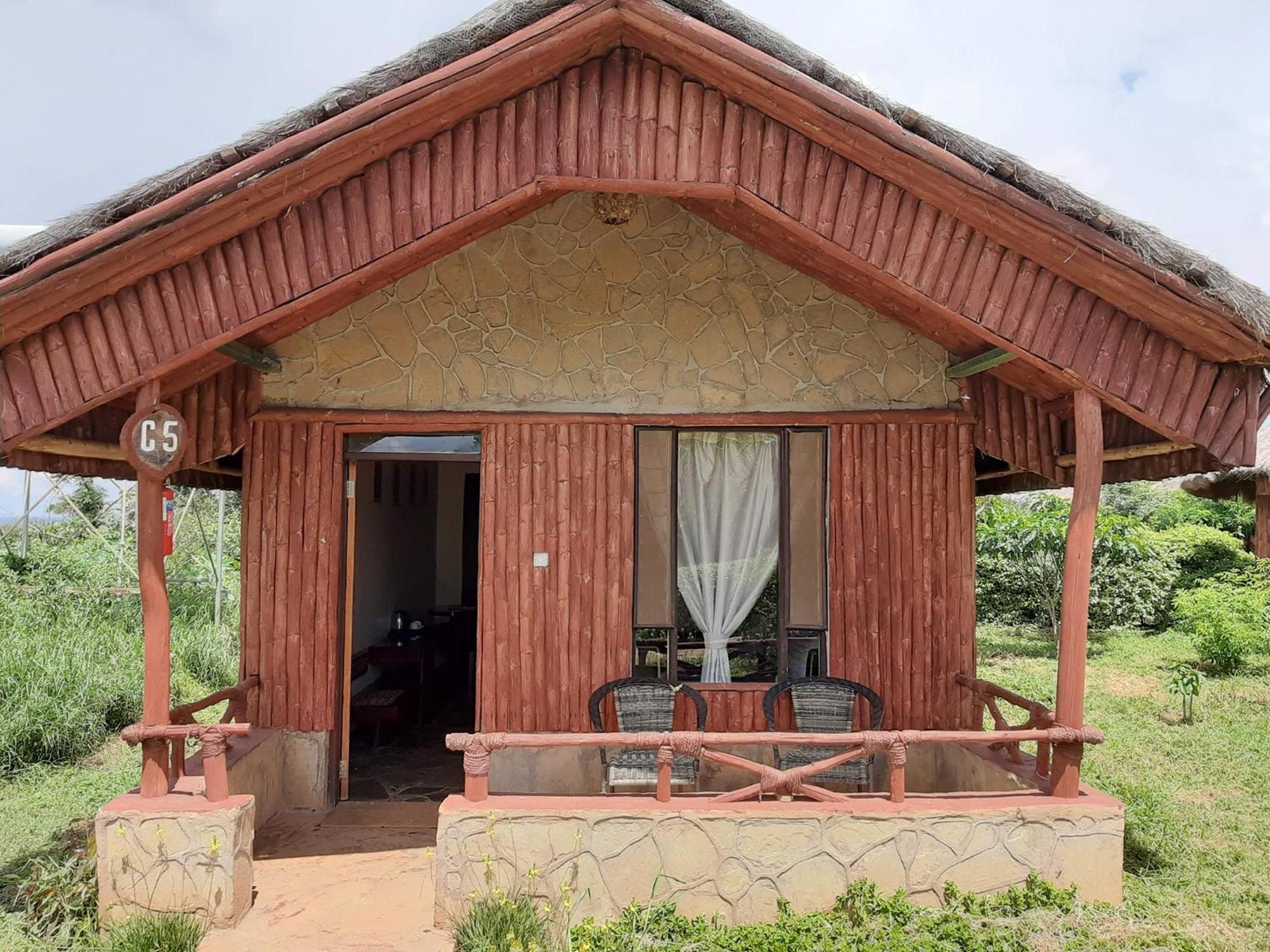 Aa Lodge Амбосели Екстериор снимка